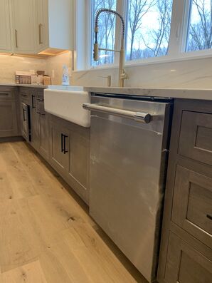 Post Construction Cleaning in Newport, CT (2)