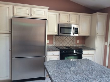 Residential clean Clara Cleaning Service LLC