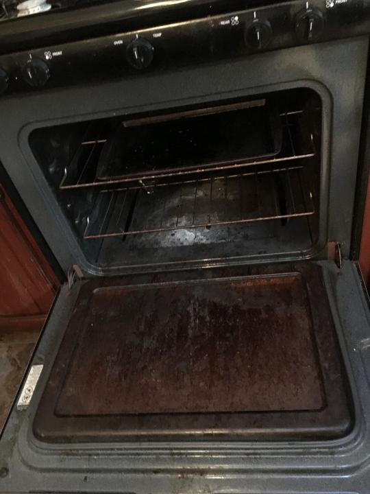 Kitchen Deep Cleaning